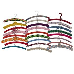 SALE! Lot 25 Vintage 1970's Padded Crocheted GRANNY CLOTHES HANGERS ~ Retro Yarn